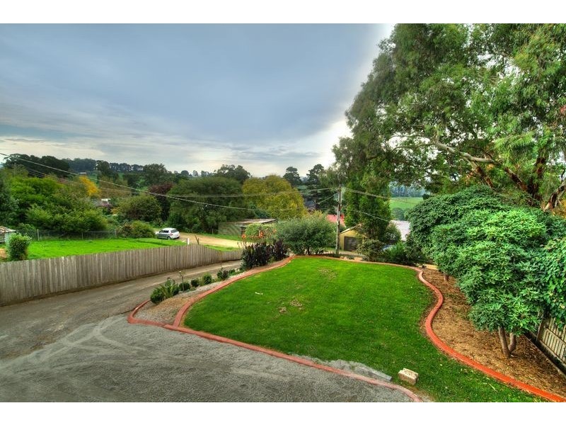 4 Heroes Ave, Gembrook VIC 3783