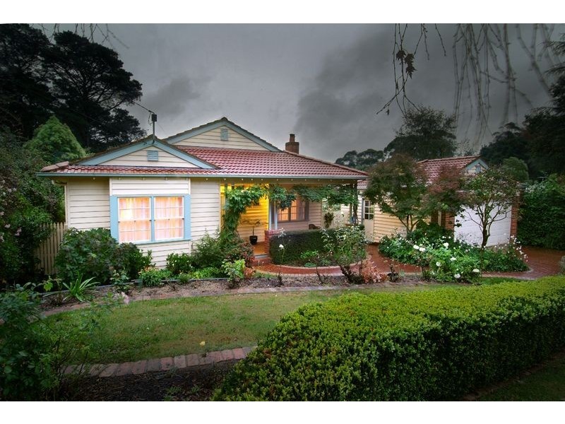 20 Ambrose Street, Emerald VIC 3782