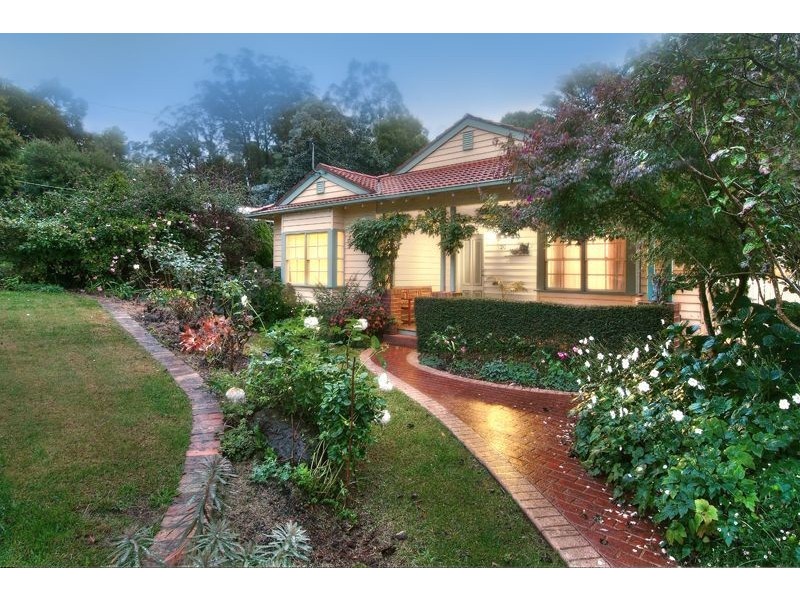 20 Ambrose Street, Emerald VIC 3782