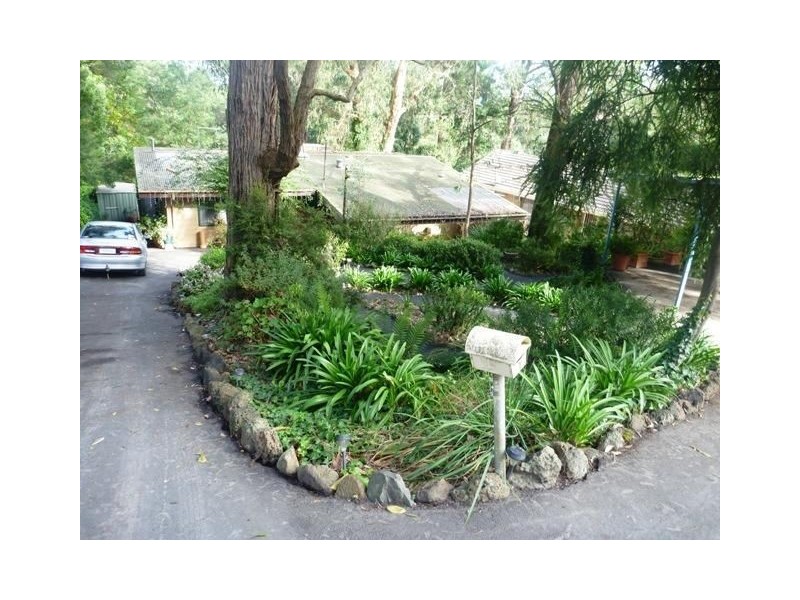 1 Albert Road, Clematis VIC 3782
