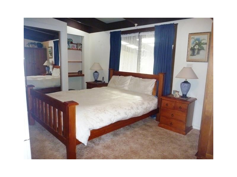 1 Albert Road, Clematis VIC 3782