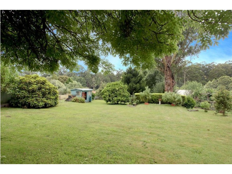 137 Woori Yallock Road, Cockatoo VIC 3781