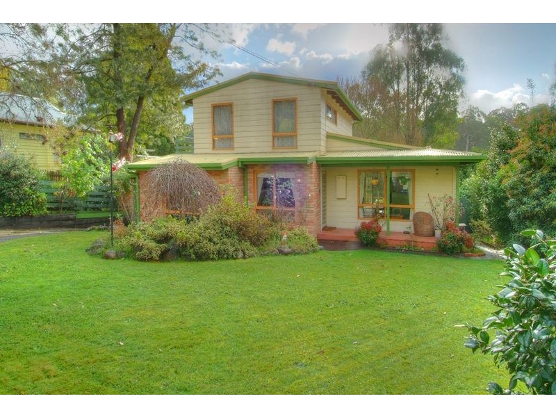 137 Woori Yallock Road, Cockatoo VIC 3781