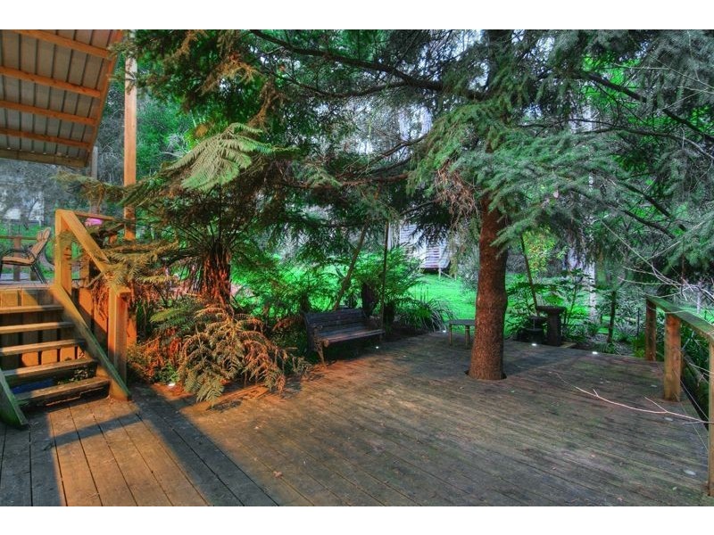 6 Terara Street, Cockatoo VIC 3781