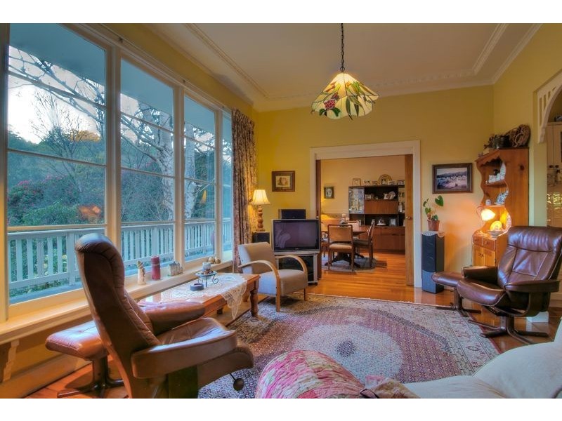 6 Rivington Avenue, Kallista VIC 3791