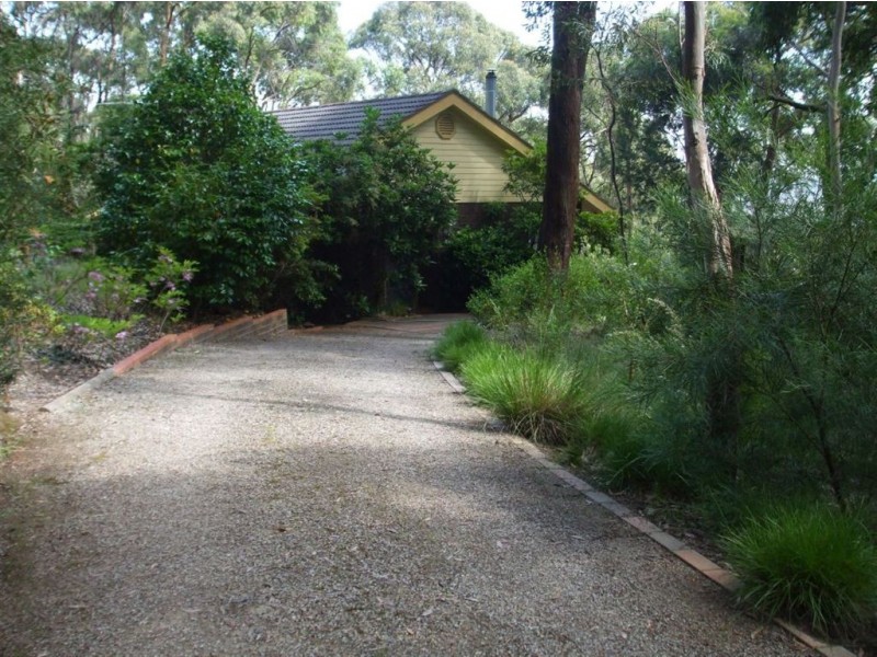 35 Sunnyside Terrace, Emerald VIC 3782