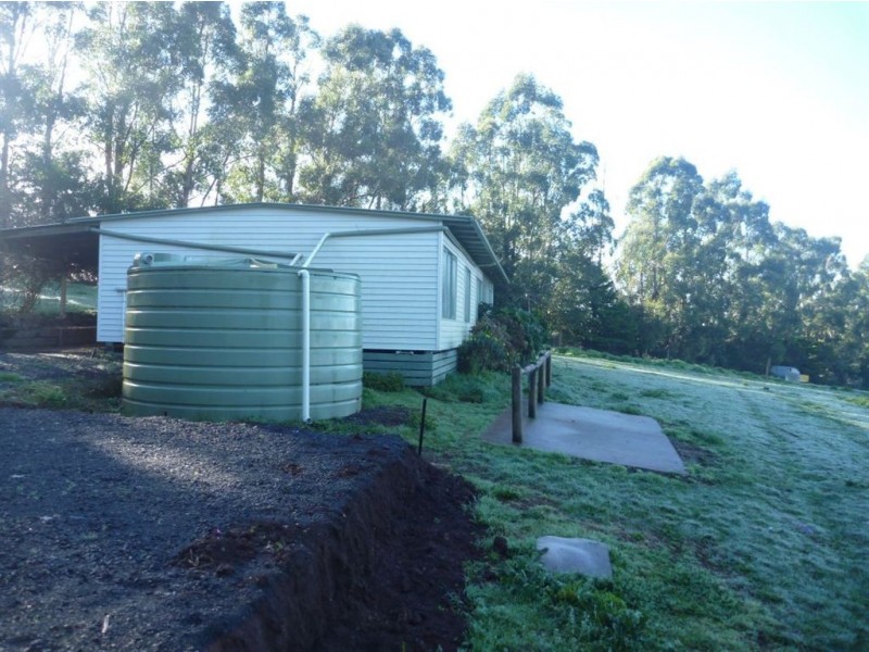 27a Tonimbuk Road, Gembrook VIC 3783