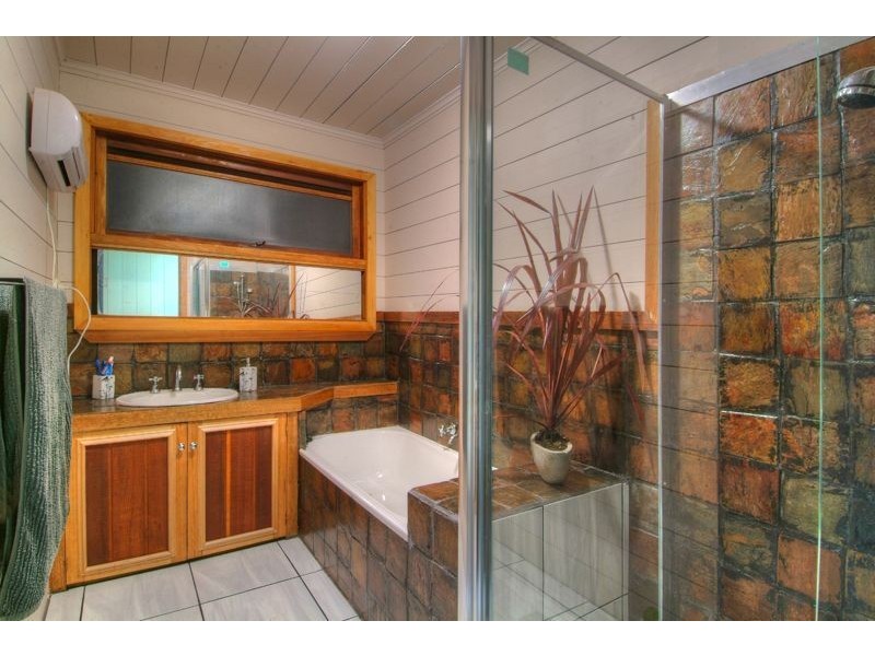 6 Terara Street, Cockatoo VIC 3781