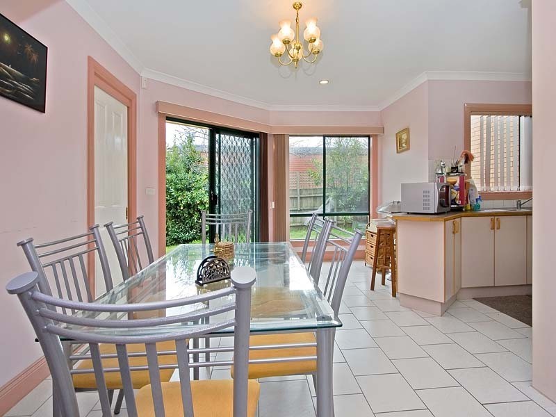 3/13a Montana Avenue, Mulgrave VIC 3170