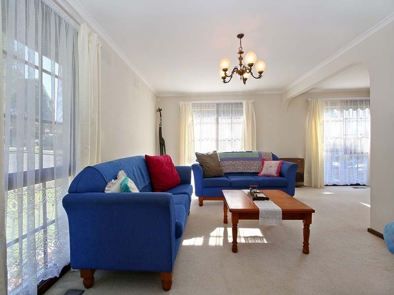 42 Haversham Drive, Wheelers Hill VIC 3150