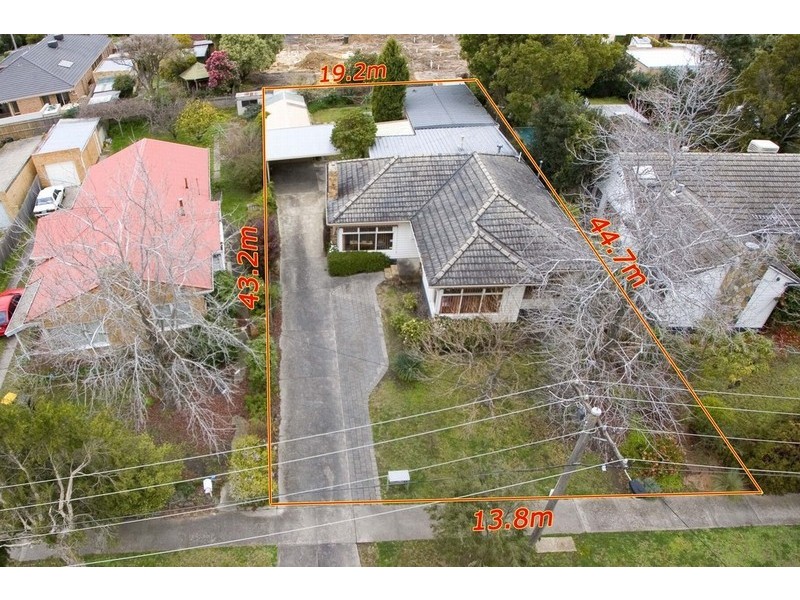 66 Bogong Avenue, Glen Waverley VIC 3150