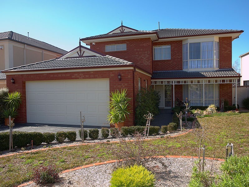 23 Arlington Drive, Glen Waverley VIC 3150