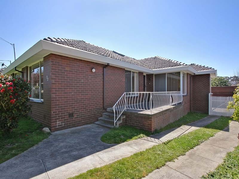 22 Plato Crescent, Wheelers Hill VIC 3150