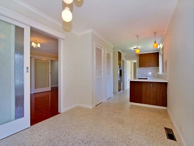 22 Plato Crescent, Wheelers Hill VIC 3150