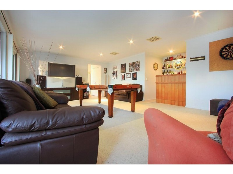 2 Lim Court, Mulgrave VIC 3170