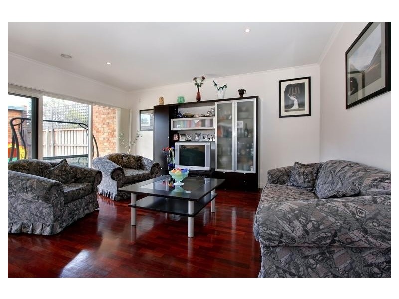 25 Herriotts Boulevard, Glen Waverley VIC 3150