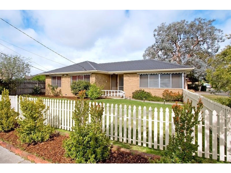12 Ninevah Crescent, Wheelers Hill VIC 3150