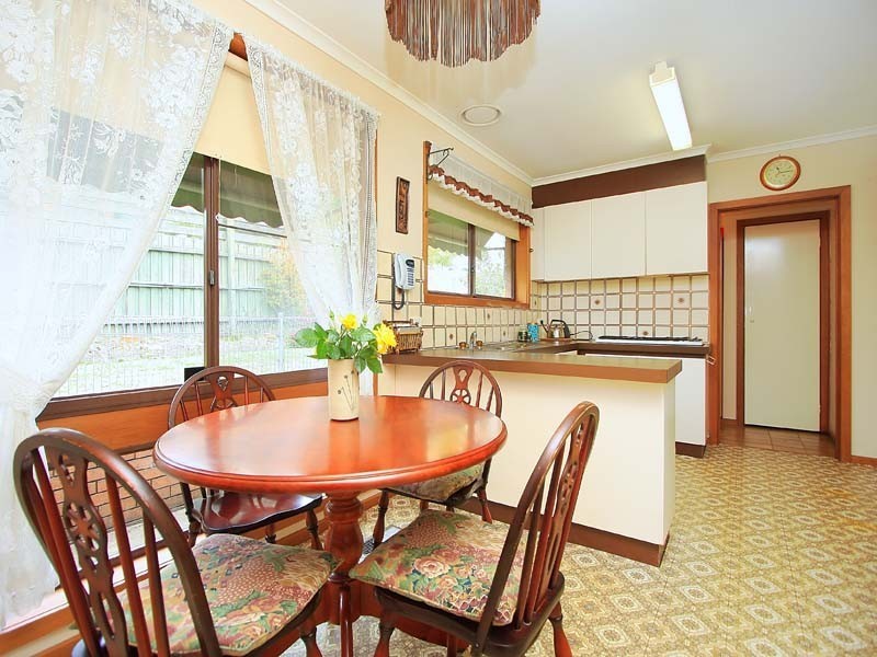 4/49 Hinkler Road, Glen Waverley VIC 3150