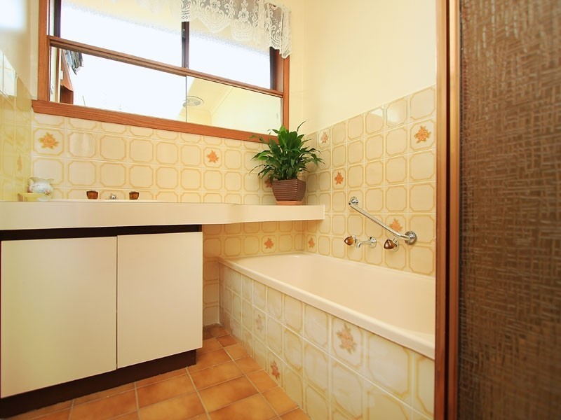 4/49 Hinkler Road, Glen Waverley VIC 3150