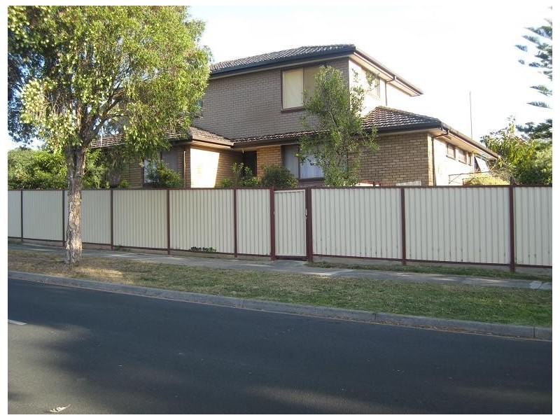 235 Gallaghers Road, Glen Waverley VIC 3150