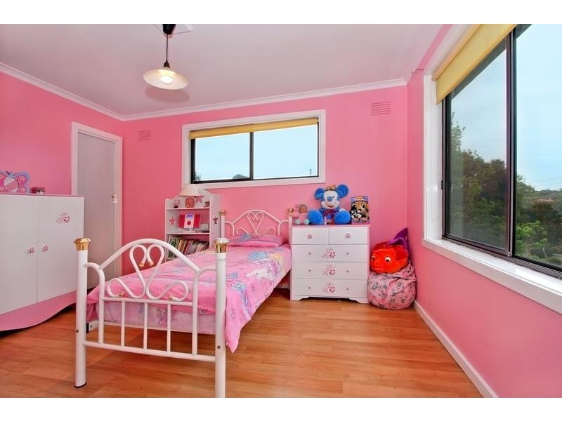235 Gallaghers Road, Glen Waverley VIC 3150