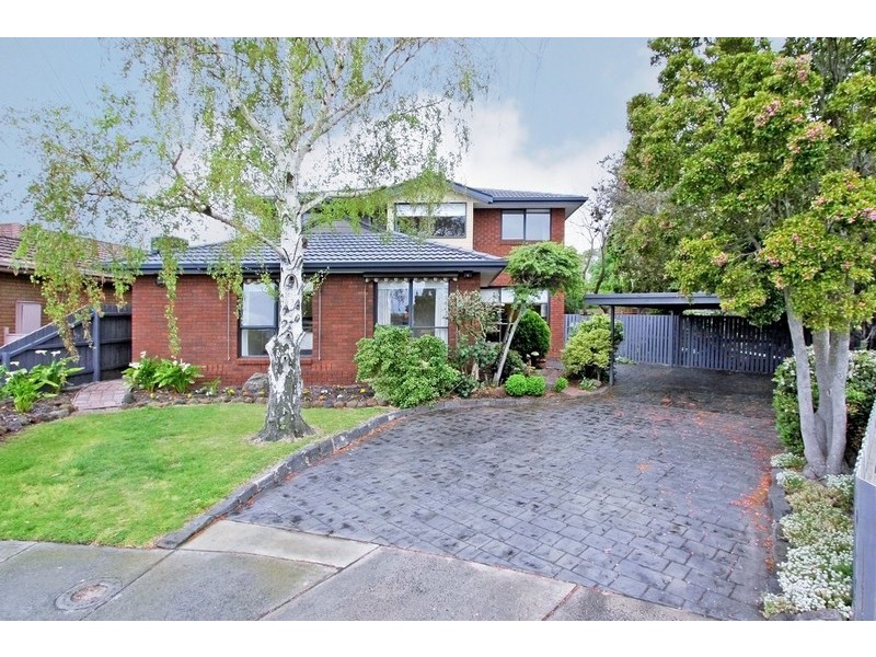 12 Beverley Place, Keysborough VIC 3173