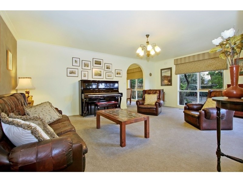 12 Beverley Place, Keysborough VIC 3173