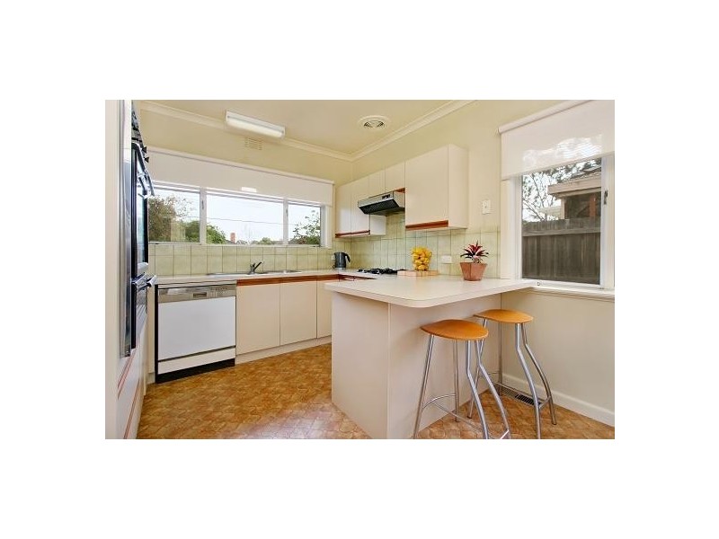 19 Cypress Ave, Glen Waverley VIC 3150