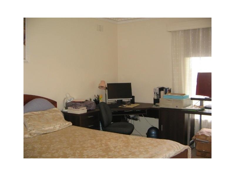 21 Clunies Ross Crescent, Mulgrave VIC 3170