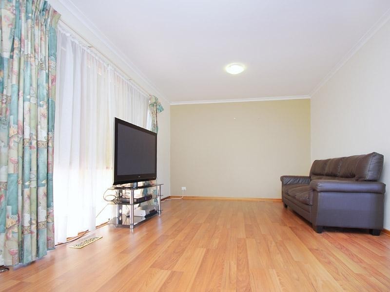 2/5 Salisbury Court, Glen Waverley VIC 3150