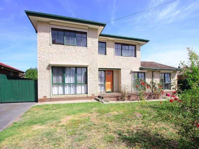 231 Brandon Park Drive, Wheelers Hill VIC 3150