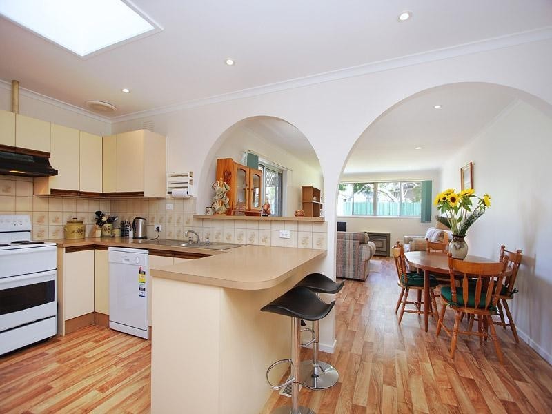 231 Brandon Park Drive, Wheelers Hill VIC 3150