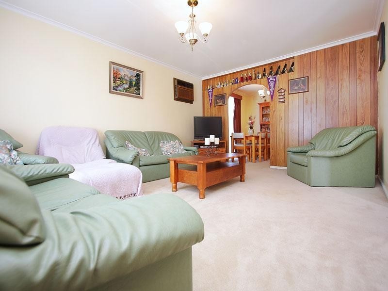 231 Brandon Park Drive, Wheelers Hill VIC 3150