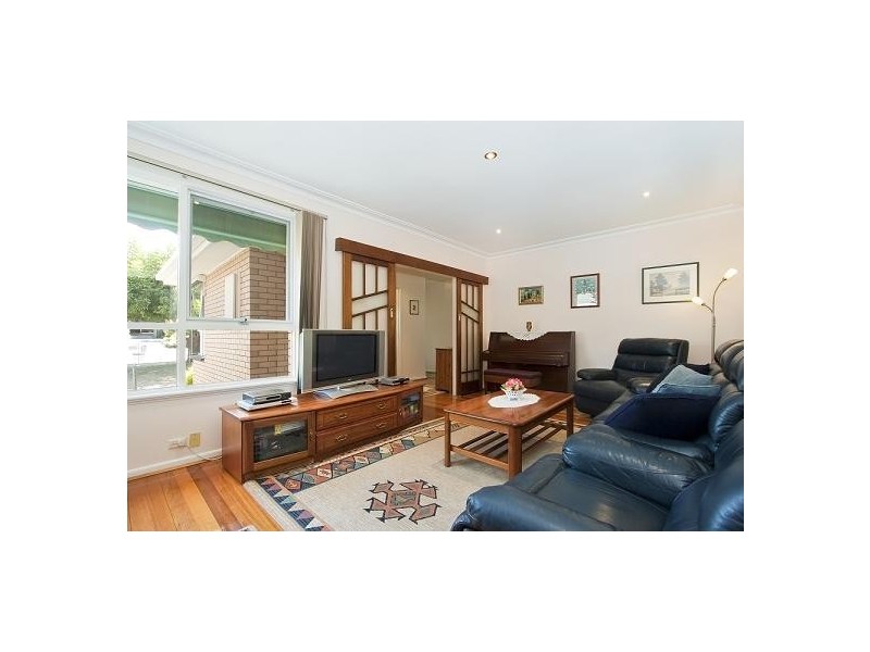 22 Viggers Parade, Glen Waverley VIC 3150