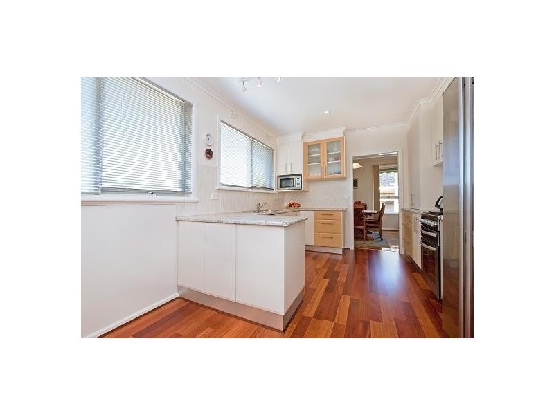 22 Viggers Parade, Glen Waverley VIC 3150