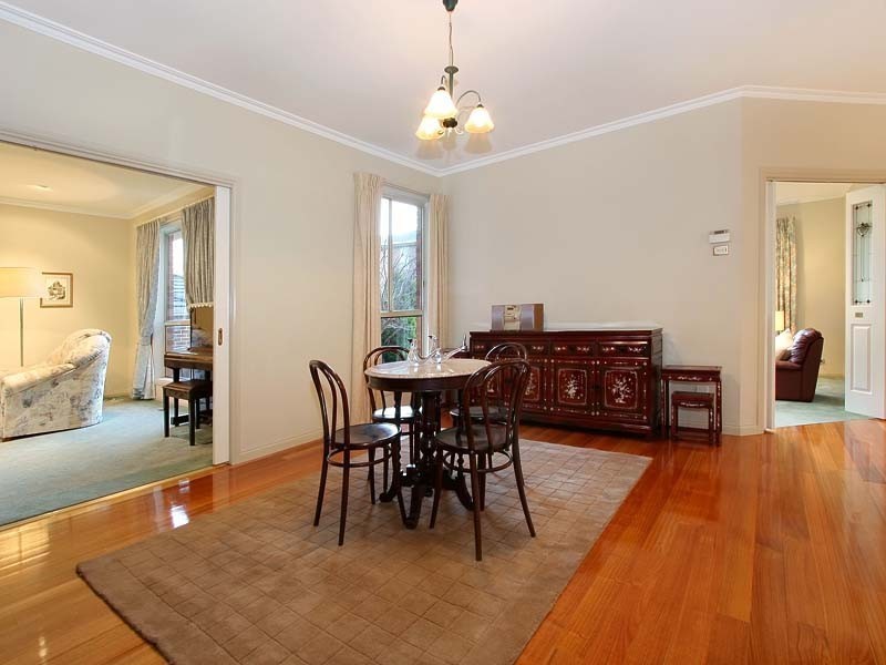 53 Avendon Blvd, Glen Waverley VIC 3150