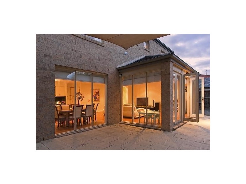 7 Spring Rise, Glen Waverley VIC 3150