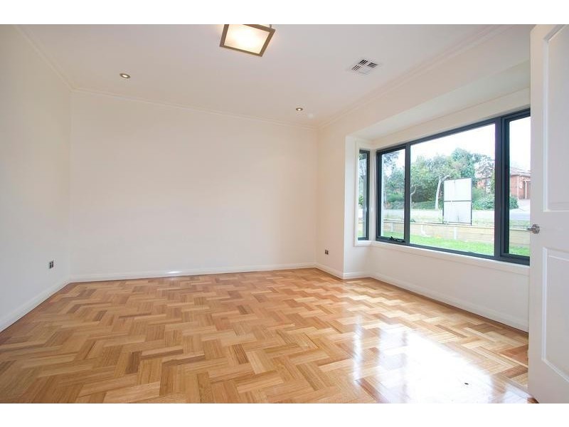 1/294 Blackburn Road, Glen Waverley VIC 3150