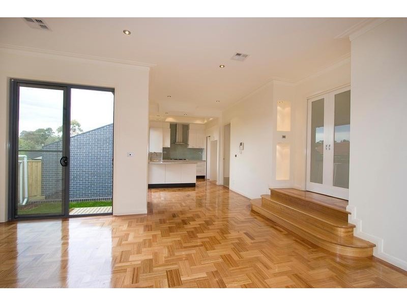 1/294 Blackburn Road, Glen Waverley VIC 3150