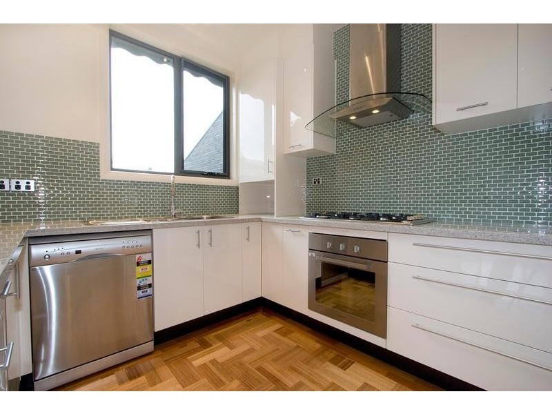 1/294 Blackburn Road, Glen Waverley VIC 3150