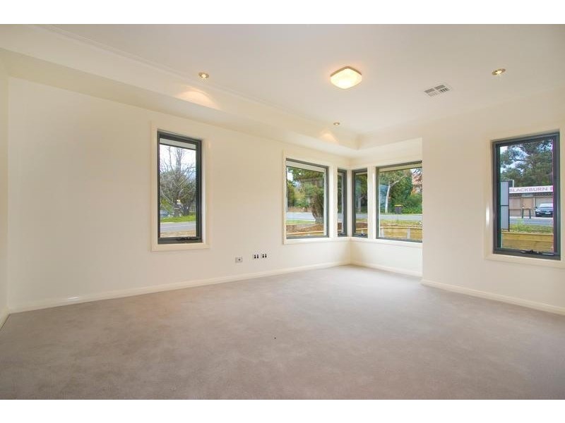1/294 Blackburn Road, Glen Waverley VIC 3150