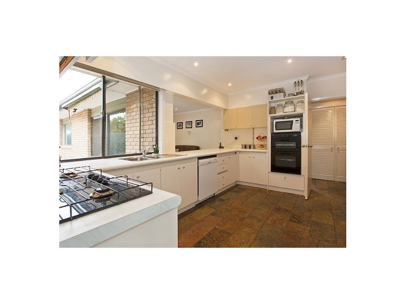 5 Talisman Rise, Glen Waverley VIC 3150