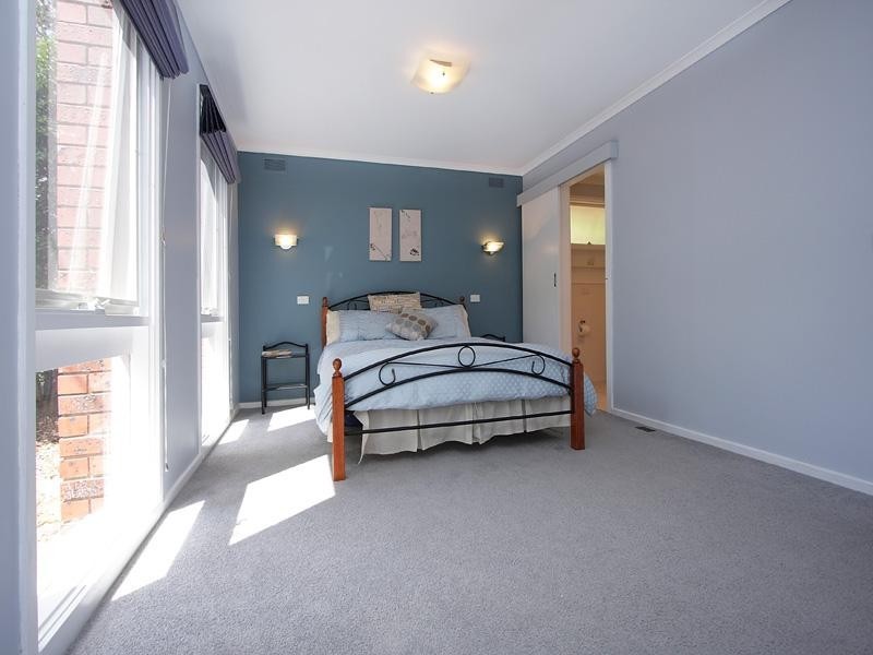 842 Highbury Road, Glen Waverley VIC 3150