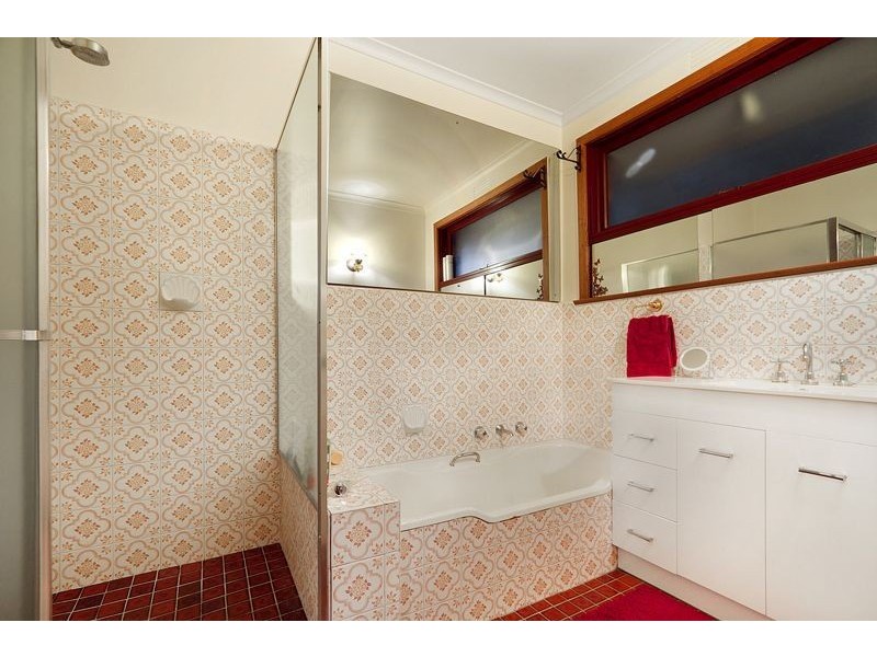 27 Ainslie Drive, Wheelers Hill VIC 3150