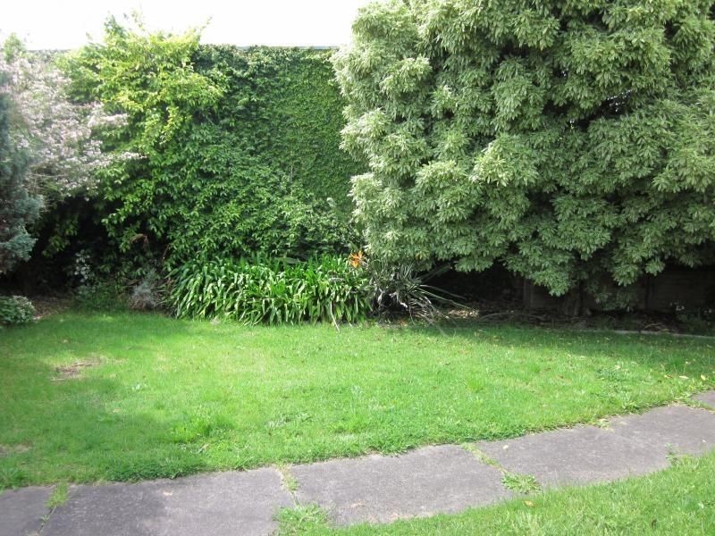 27 Martin Place, Glen Waverley VIC 3150