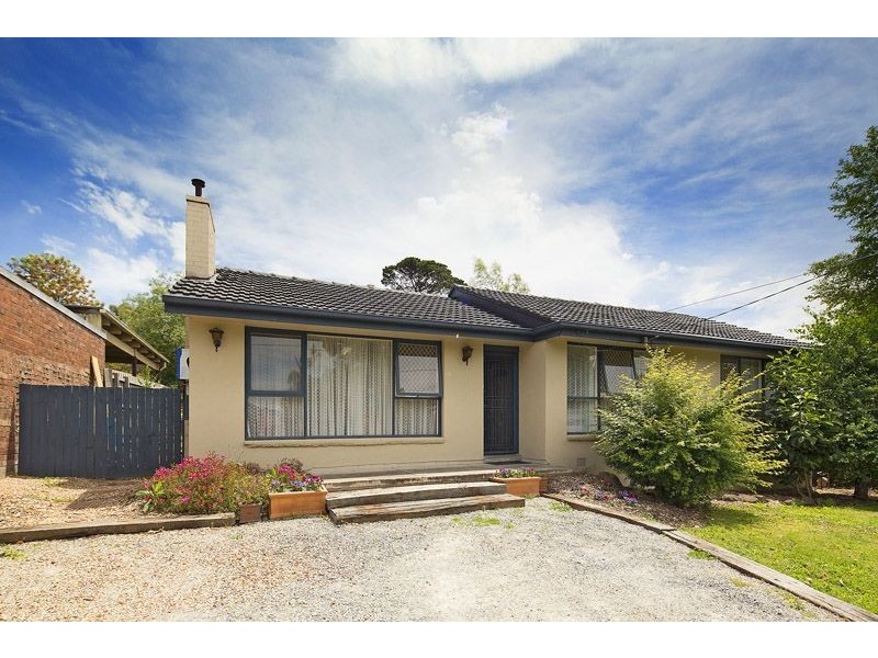 13 Hume Street, Ringwood East VIC 3135