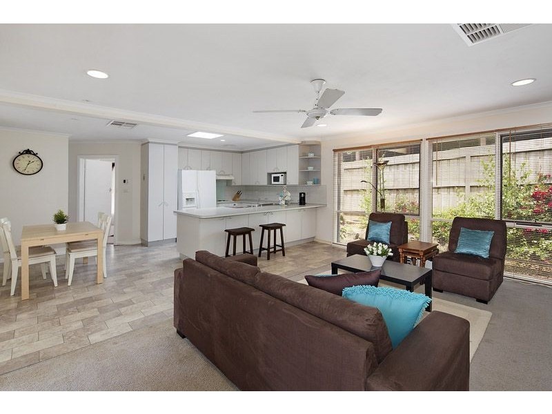 13 Hume Street, Ringwood East VIC 3135