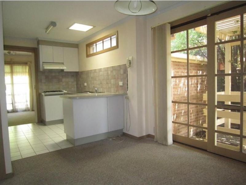 1/30 Lee Avenue, Mount Waverley VIC 3149