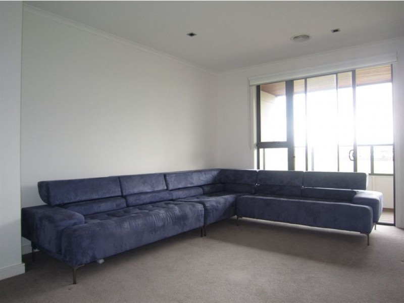 52 Waverley Park Drive, Mulgrave VIC 3170