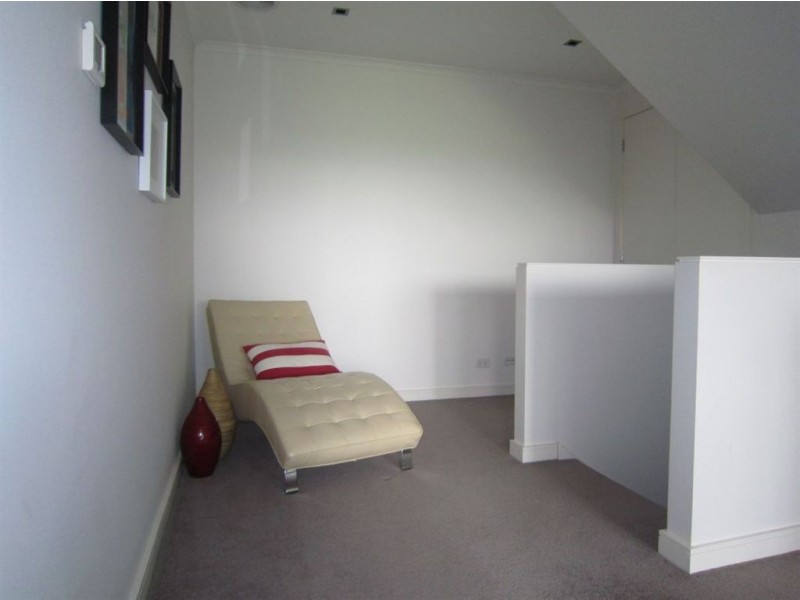 52 Waverley Park Drive, Mulgrave VIC 3170